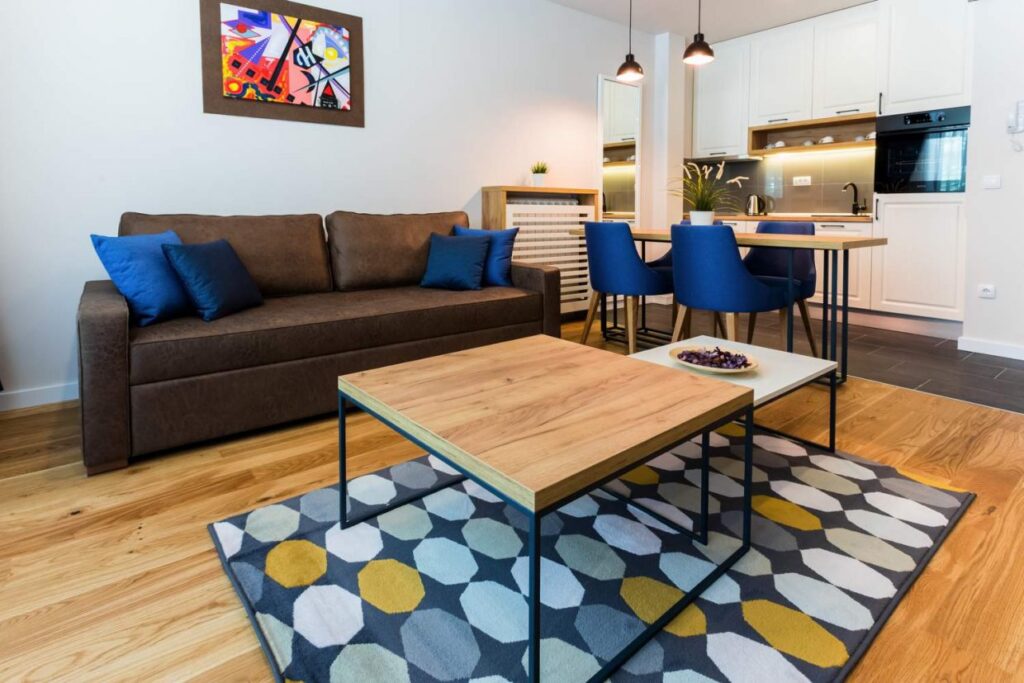 HC0A0059-1240×827-1-1