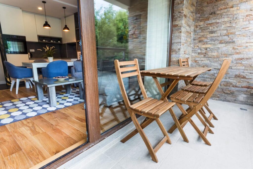 HC0A0412-1240×827-1-1