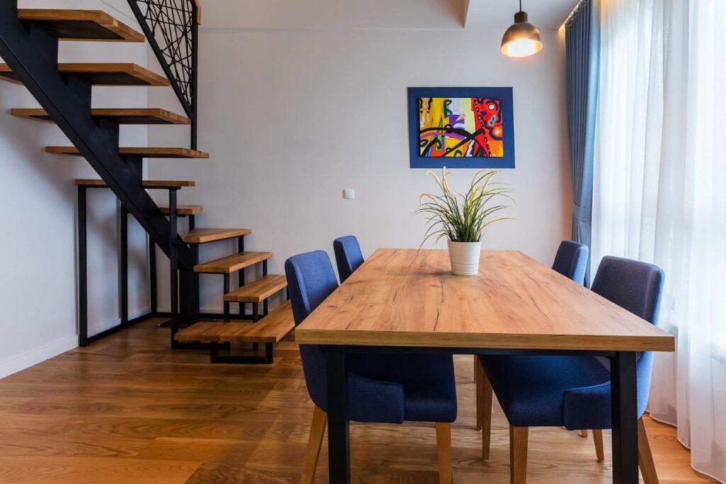 HC0A0616-1240×827-1-1