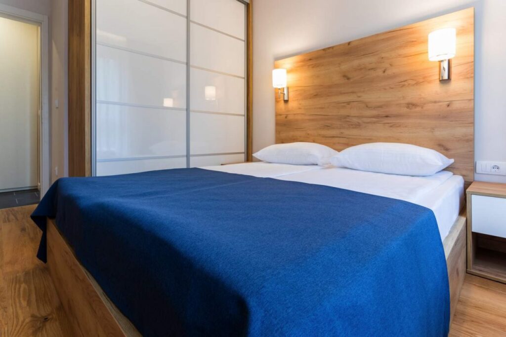 HC0A9642-1240×827-1-1