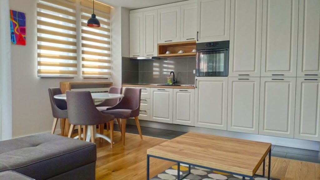 IMG_20200611_103624-min-1240×698-1-1