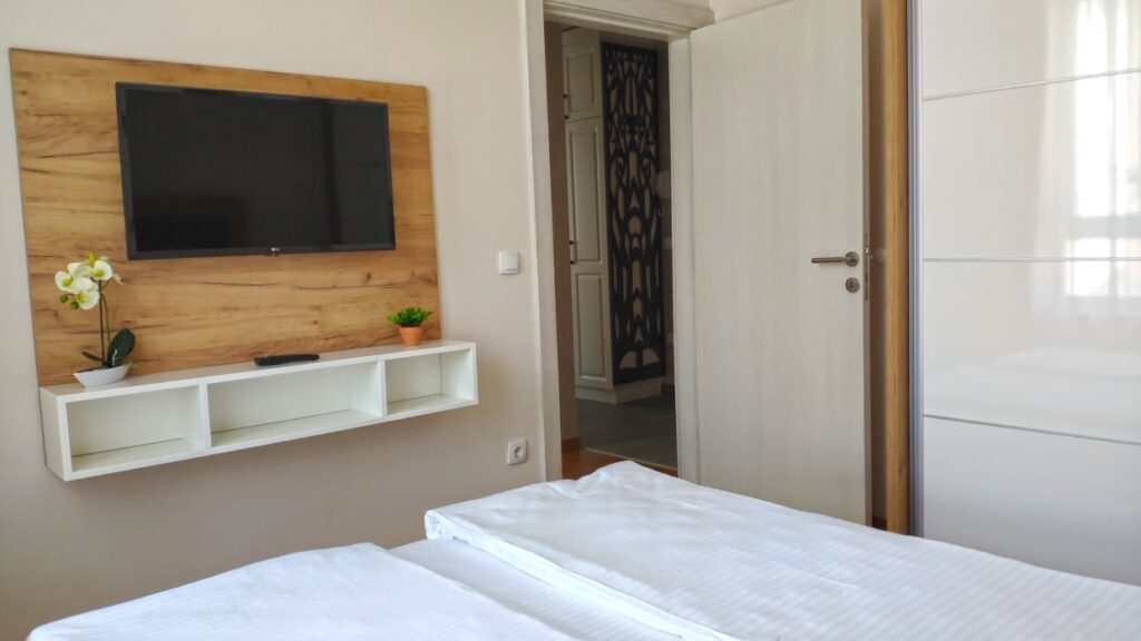 IMG_20200811_132915-1240×698-1-1