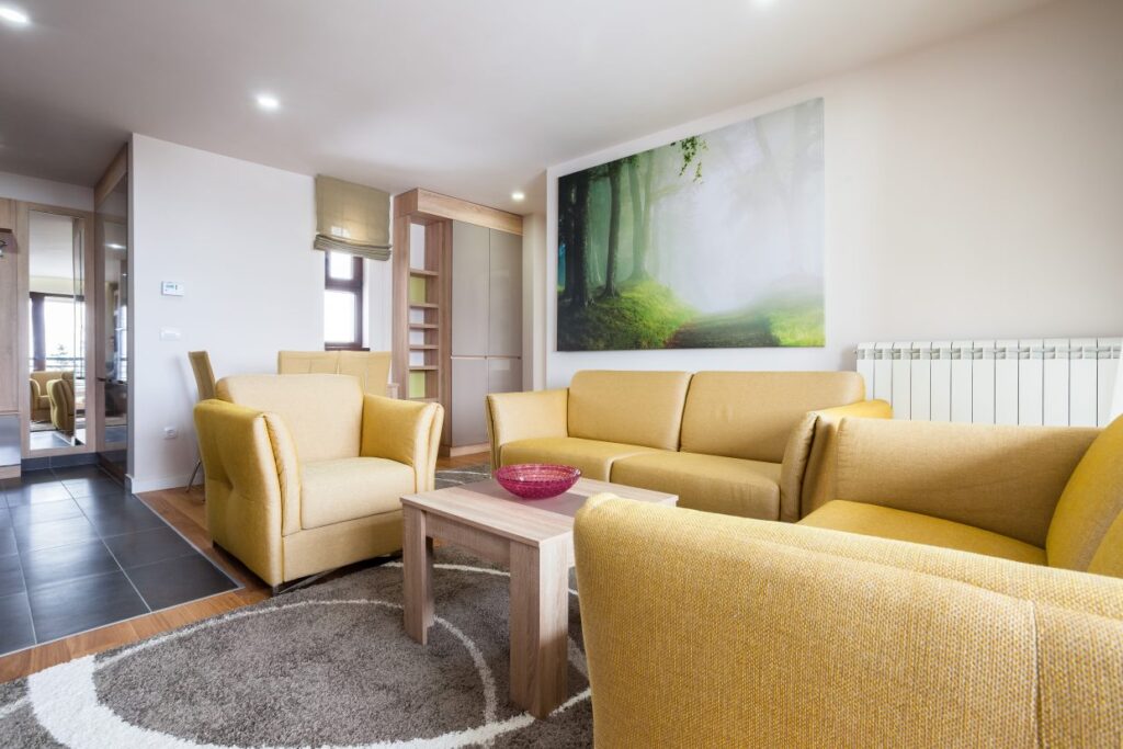 IMG_4784-1-1240×827-1-1