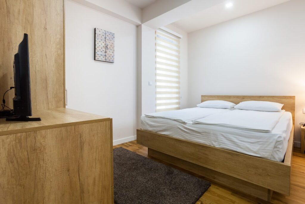 IMG_4868-1240×830-1-5