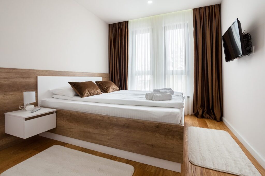 IMG_5159-1240×827-1-1