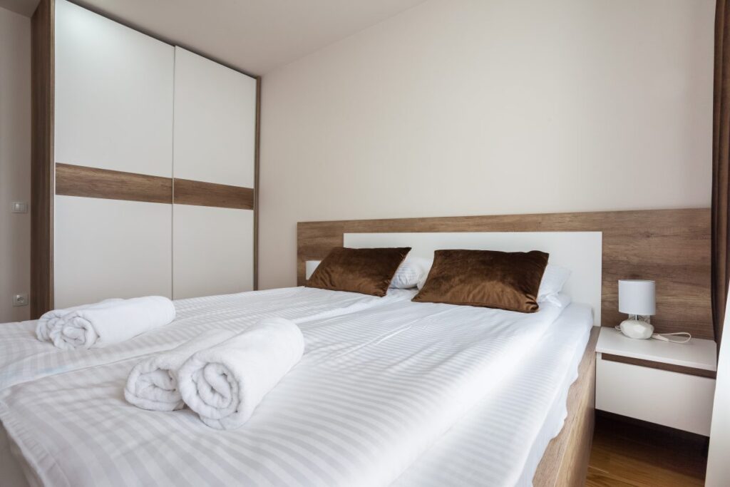 IMG_5162-1240×827-1-1