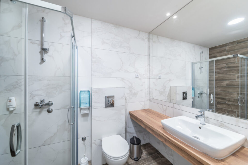 LUKA KOPRIVICA – LUKA3RD@GMAIL.COM