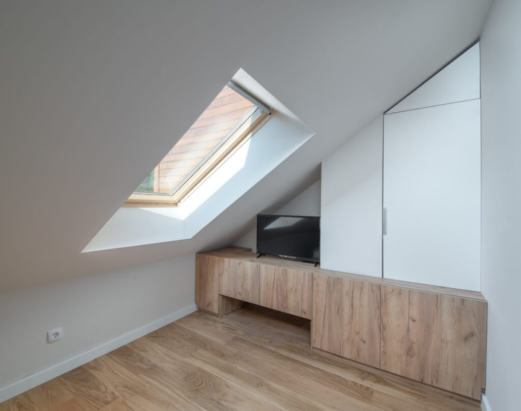 LUKA KOPRIVICA – LUKA3RD@GMAIL.COM