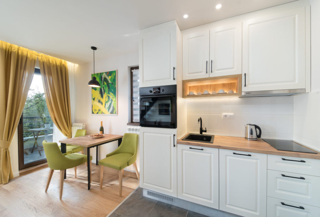 LUKA KOPRIVICA – LUKA3RD@GMAIL.COM