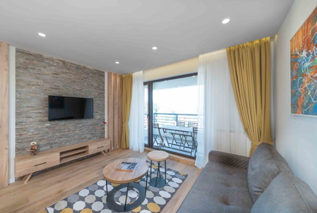 LUKA KOPRIVICA – LUKA3RD@GMAIL.COM