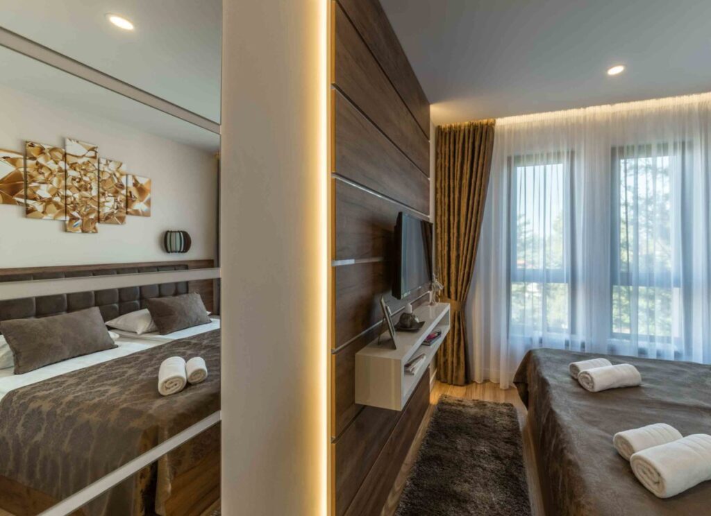 LUKA KOPRIVICA – LUKA3RD@GMAIL.COM