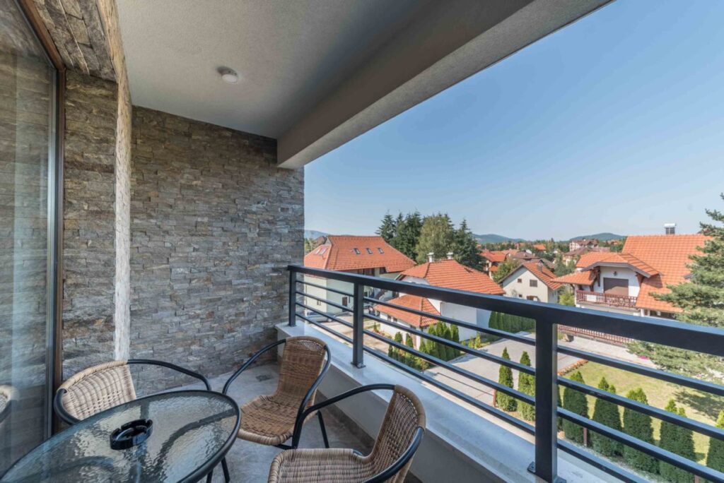 LUKA KOPRIVICA – LUKA3RD@GMAIL.COM