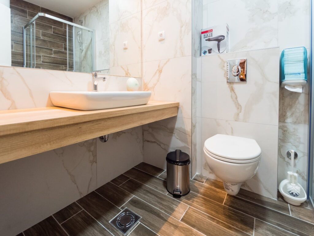 PANA9178-1240×930-1-1