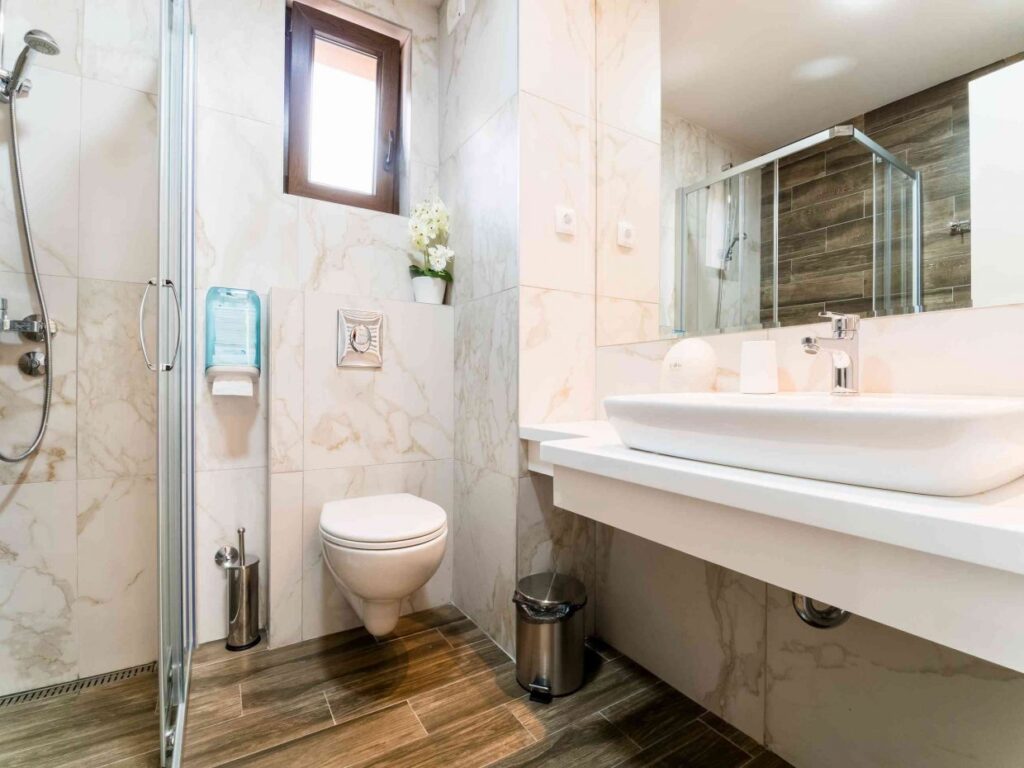 PANA9438-1240×930-1-1