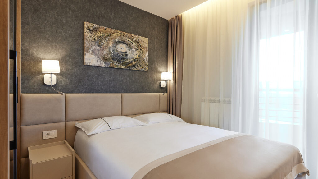 PREMIUM-ONE-BEDROOM-APARTMENT-6-2